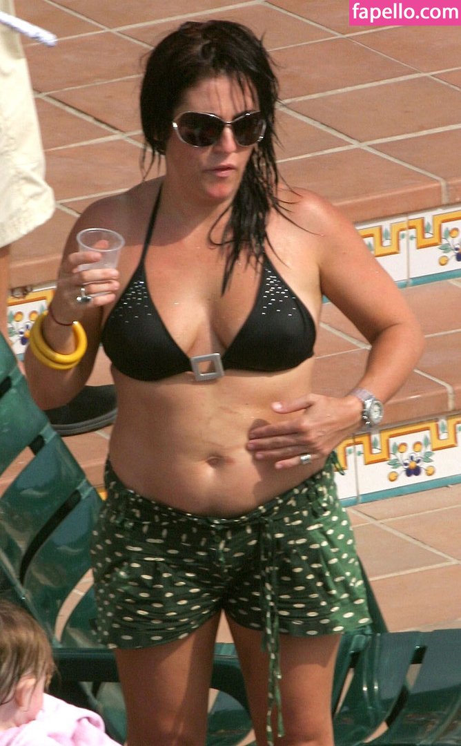 Jessie Wallace leaked nude photo #0013 (Jessie Wallace / jessie.wallace_official)