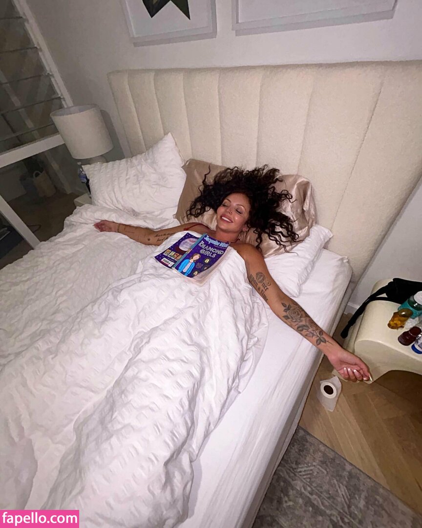 Jesy Nelson leaked nude photo #0164 (Jesy Nelson / jesynelson)