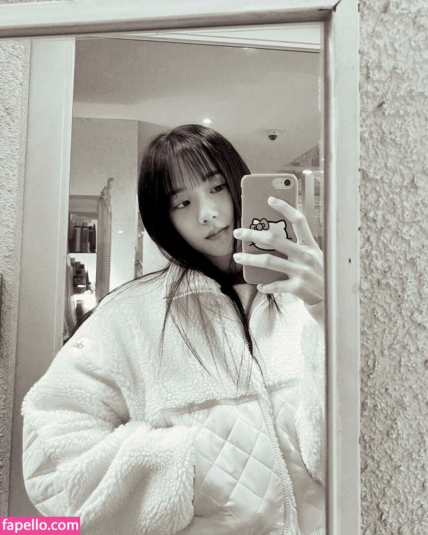 Jisoo leaked nude photo #0426 (Jisoo / BLACKPINK / qenshizu / sooyaaa__)