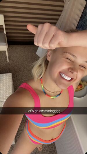 Jojo Siwa nude #0032