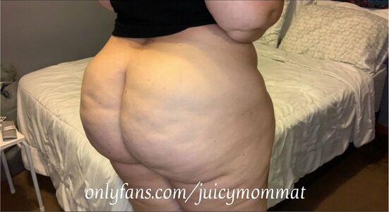 JuicymommaT nude #0011