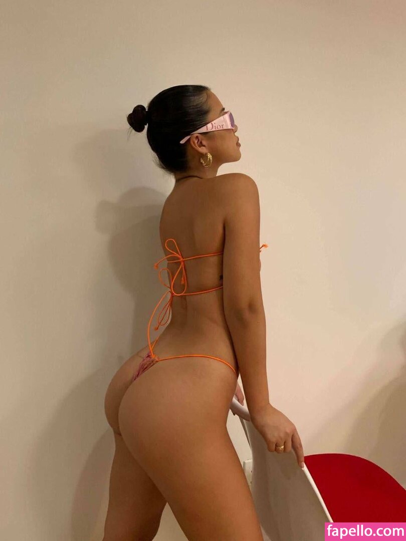 Julia Kelly leaked nude photo #0398 (Julia Kelly / missjuliakelly / thesophiakelly)