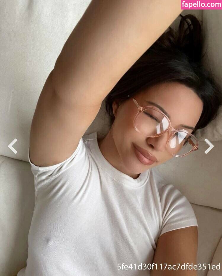 Julia Kelly leaked nude photo #0504 (Julia Kelly / missjuliakelly / thesophiakelly)