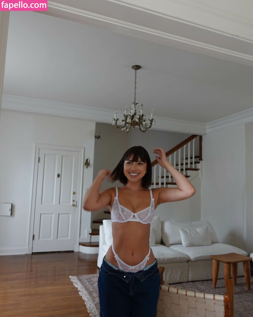 Julia Kelly leaked nude photo #0829 (Julia Kelly / missjuliakelly / thesophiakelly)