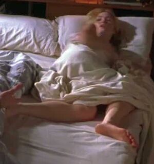 Julia Stiles nude #0006