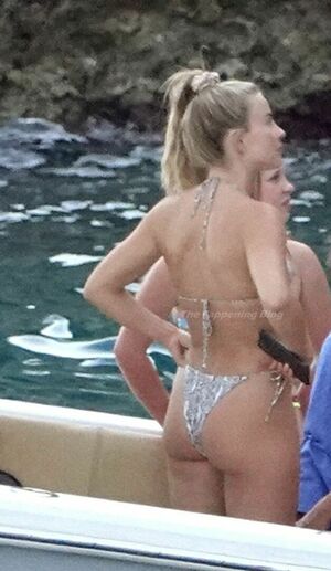 Julianne Hough nude #0402