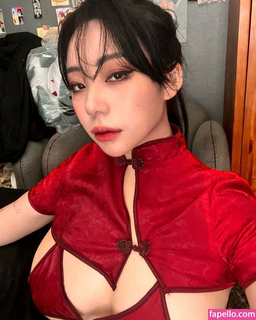 Jung Hye Bin leaked nude photo #0020 (Jung Hye Bin / yourxhiii / 상쾌하이)