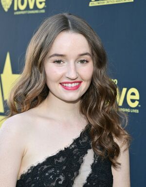 Kaitlyn Dever nude #0129