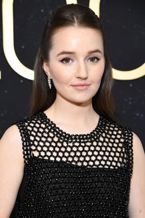 Kaitlyn Dever nude #0173