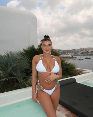 Kalani Hilliker nude #0310