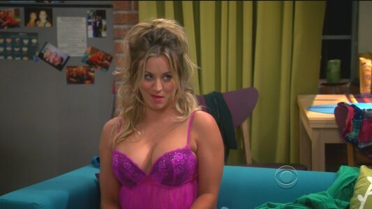 Kaley Cuoco nude #0714