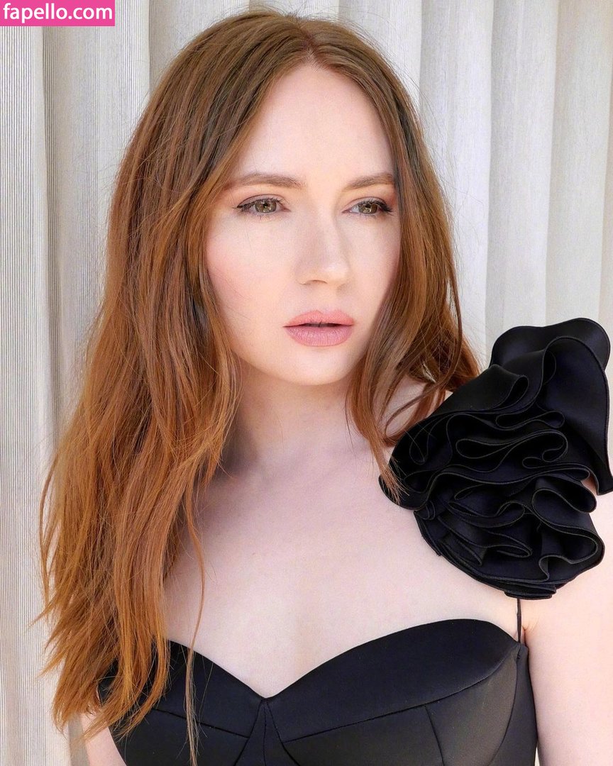 Karen Gillan leaked nude photo #0002 (Karen Gillan / karengillan)