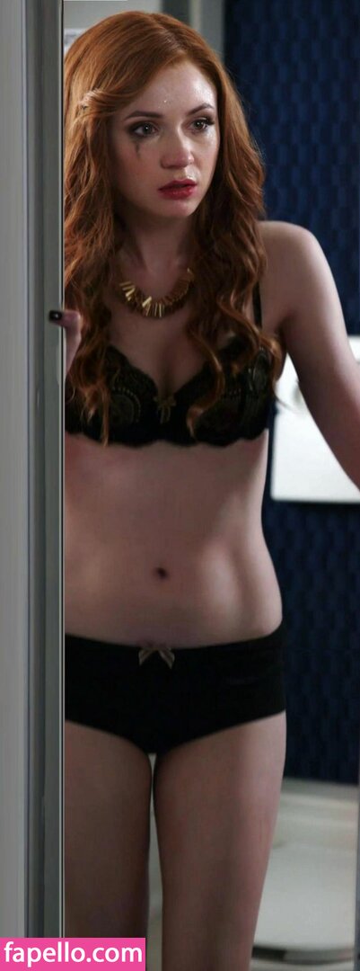 Karen Gillan leaked nude photo #0058 (Karen Gillan / karengillan)