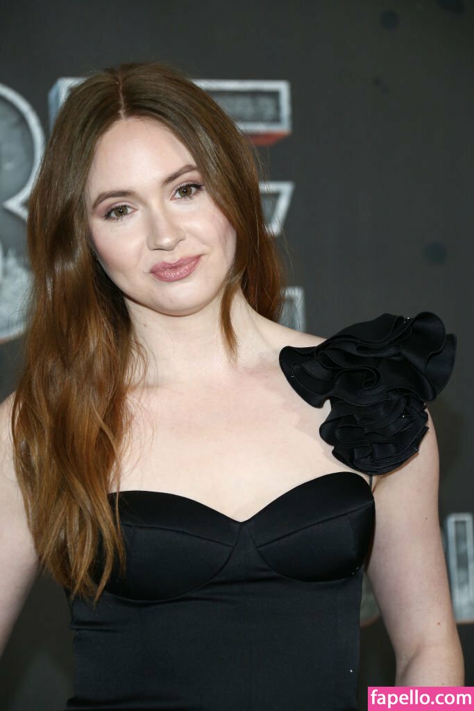 Karen Gillan leaked nude photo #0092 (Karen Gillan / karengillan)