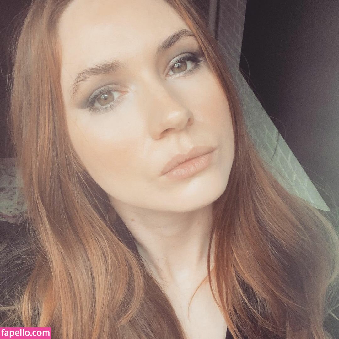 Karen Gillan leaked nude photo #0127 (Karen Gillan / karengillan)