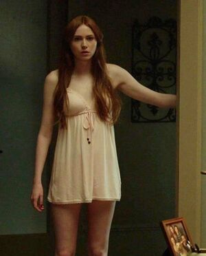 Karen Gillan nude #0408