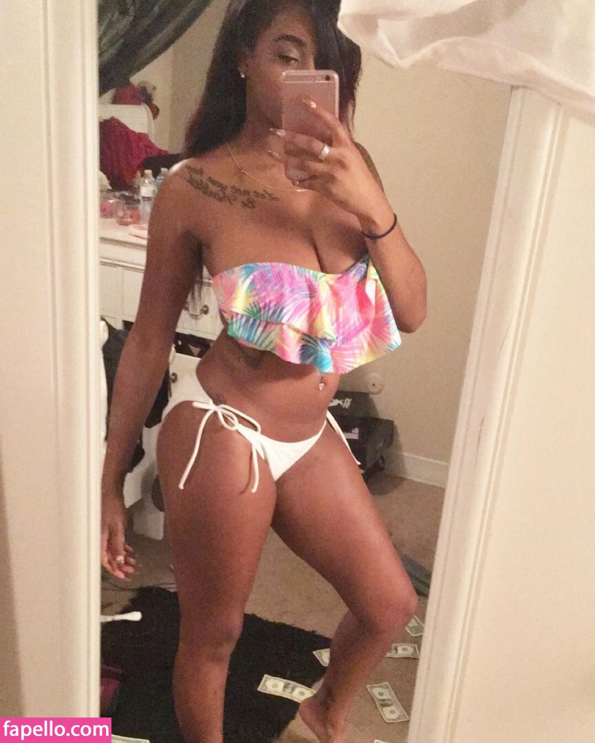 Katarra Mcduffie leaked nude photo #0084 (Katarra Mcduffie / tarrabadaxx)