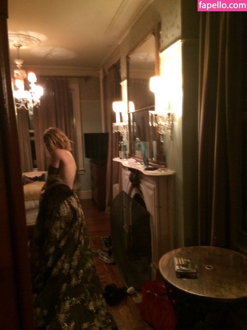 Zhongli kate mara nude in Kate Mara