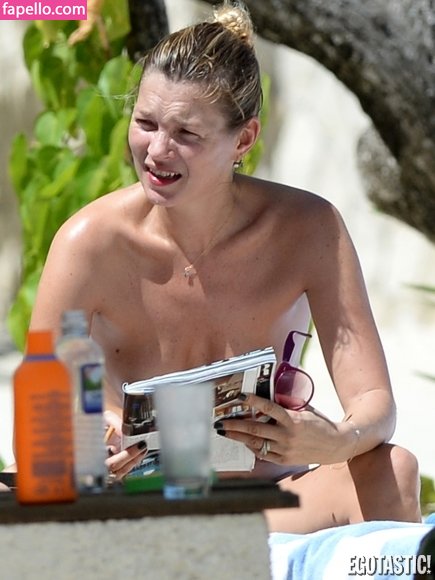 Kate Moss leaked nude photo #0065 (Kate Moss / katemoss / katemossagency)