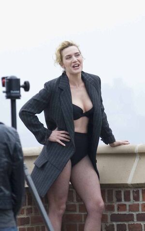 Kate Winslet nude #0156