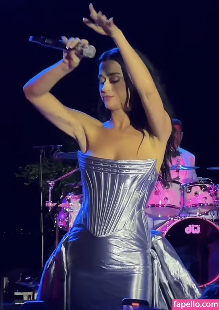 Katy Perry #640