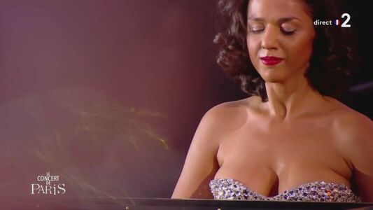 Khatia Buniatishvili nude #0009