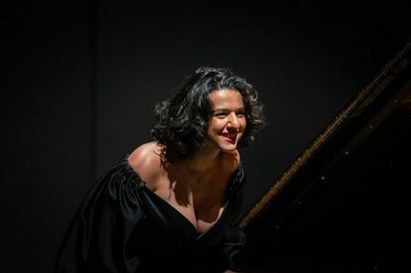 Khatia Buniatishvili nude #0092