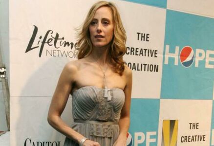 Kim Raver nude #0005