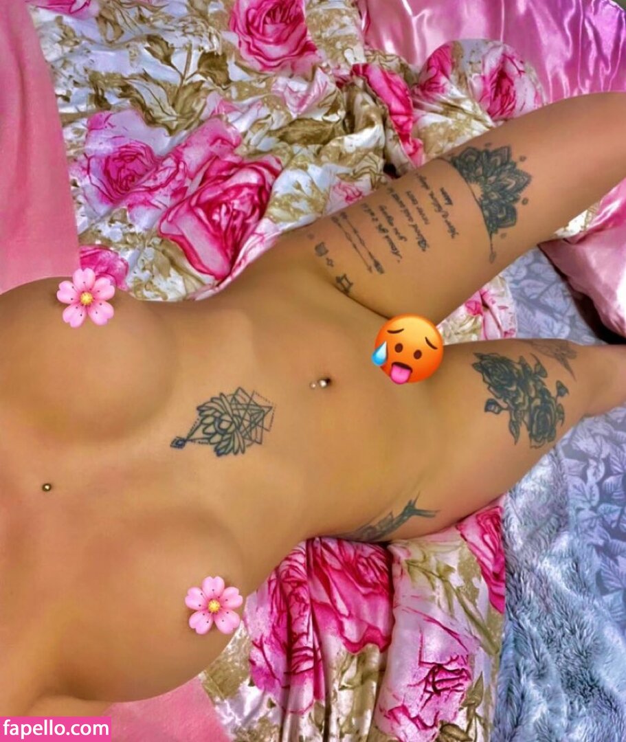 Kimiexox leaked nude photo #0005 (Kimiexox / kimi.xox)