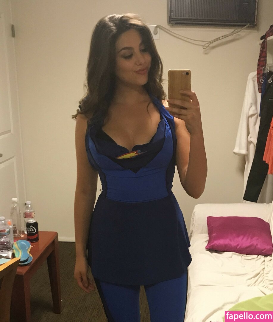 Kira Kosarin leaked nude photo #0252 (Kira Kosarin / kirakosarin)