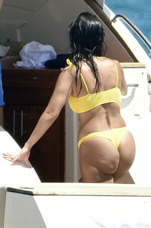 Kourtney Kardashian nude #0818