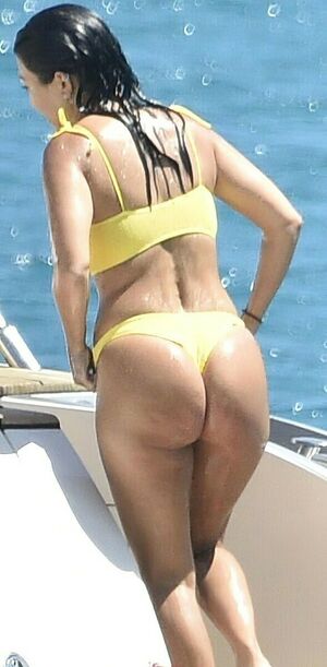 Kourtney Kardashian nude #0829