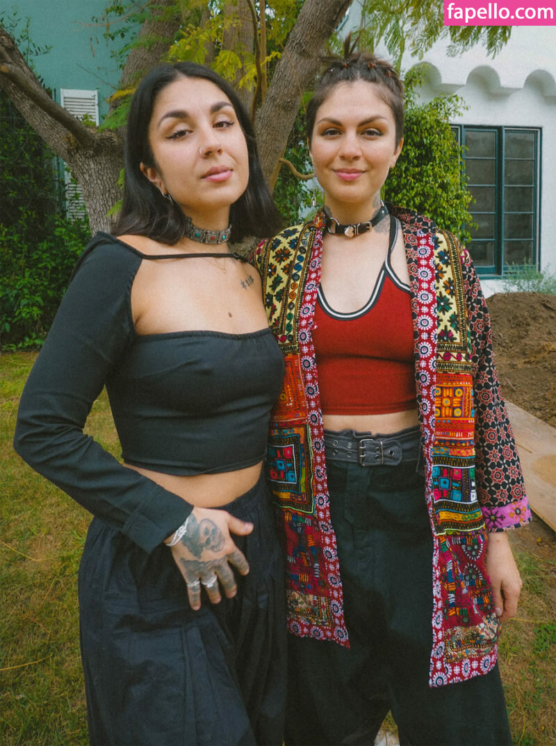 Krewella leaked nude photo #0023 (Krewella / Yasmine Yousaf & Jahan Yousaf / krewellajahan)