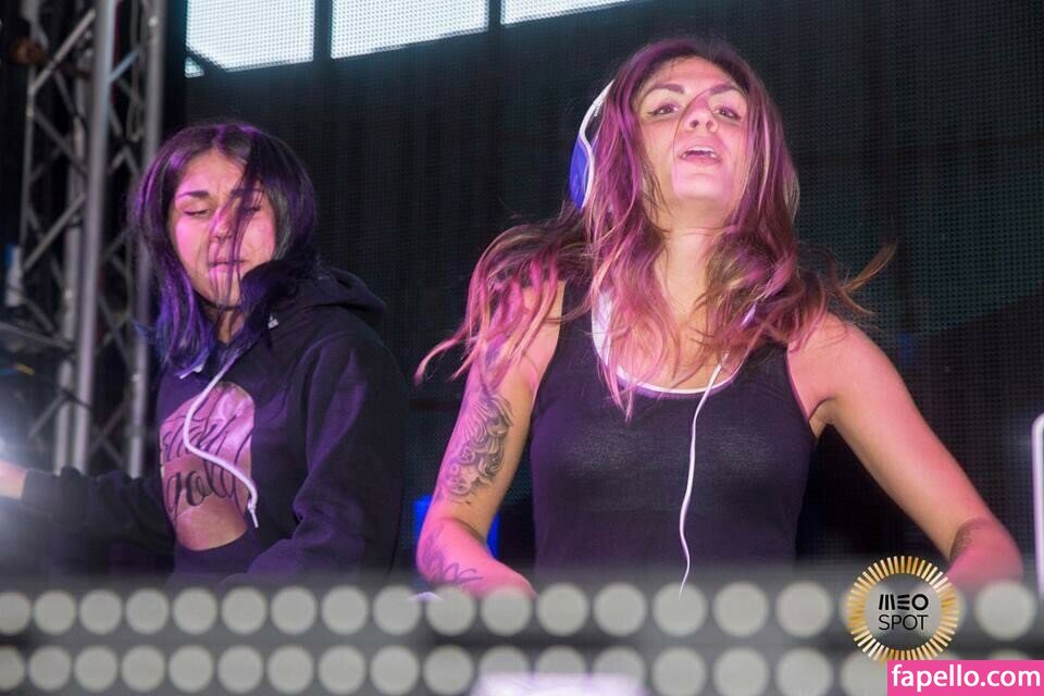 Krewella leaked nude photo #0058 (Krewella / Yasmine Yousaf & Jahan Yousaf / krewellajahan)