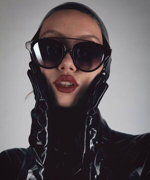 Latex Fetish nude #0362