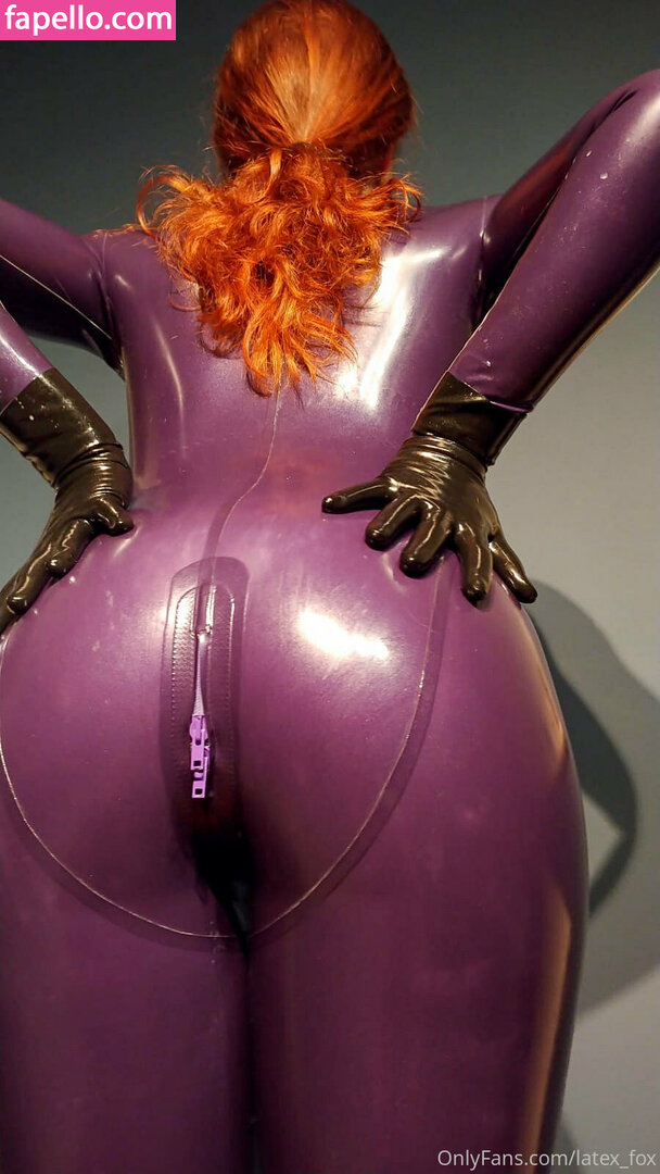 latex_fox leaked nude photo #0064 (latex_fox / LatexFox / latex_fox__)