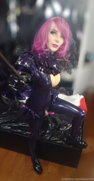 latexirime nude #0003