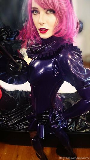 latexirime nude #0008