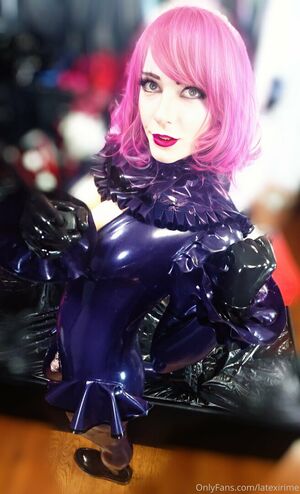 latexirime nude #0009