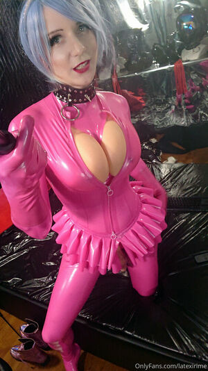 latexirime nude #0080