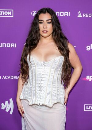 Lauren Jauregui nude #0552