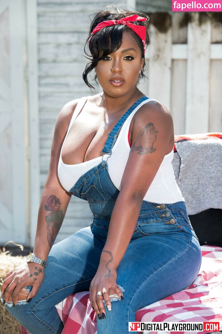 Layton Benton leaked nude photo #0048 (Layton Benton / Mslaytonbenton / reallaytonbenton)