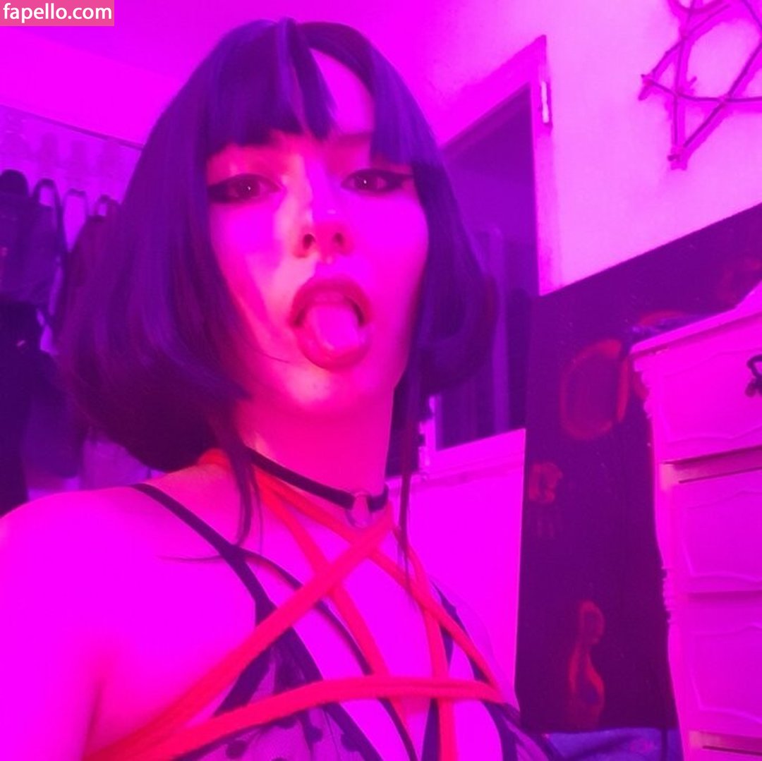 lilchibibiz leaked nude photo #0017 (lilchibibiz / lilybibiss)