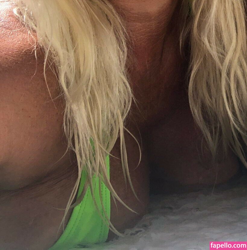 Linda Claridge / Linda Hogan Nude Leaked Photo pic