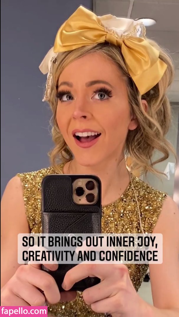 Lindsey Stirling leaked nude photo #0005 (Lindsey Stirling / abbysiscoprinus / lindseystirling)