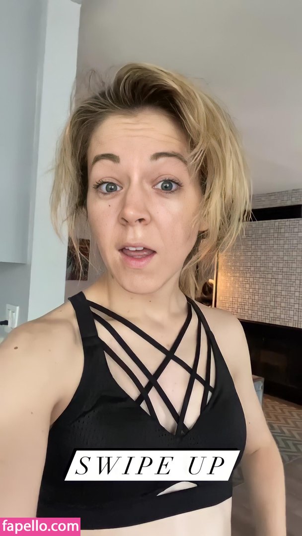 Lindsey Stirling leaked nude photo #0020 (Lindsey Stirling / abbysiscoprinus / lindseystirling)