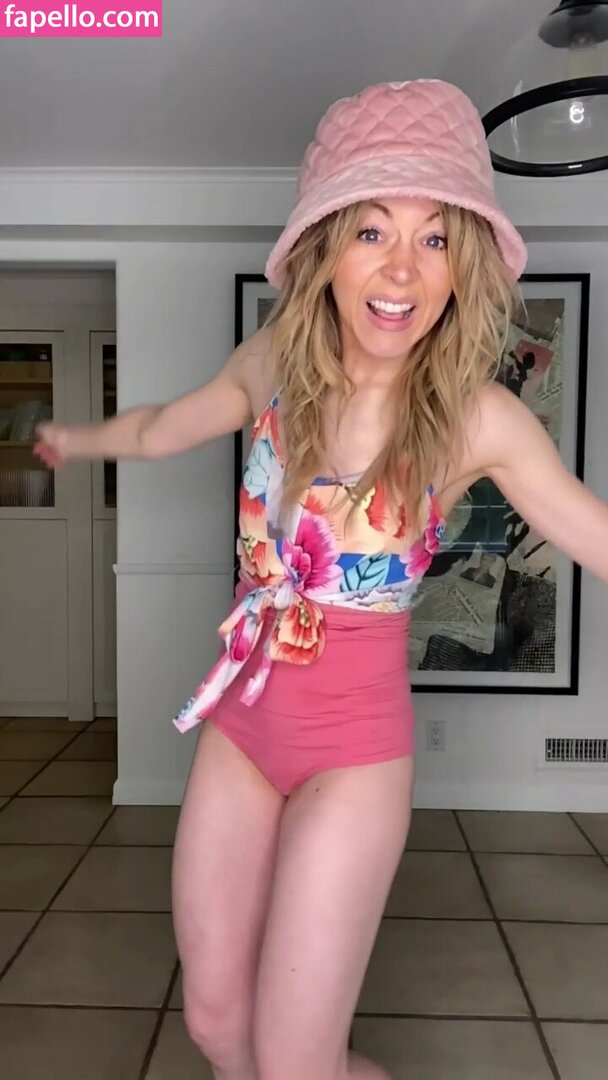 Lindsey Stirling leaked nude photo #0056 (Lindsey Stirling / abbysiscoprinus / lindseystirling)