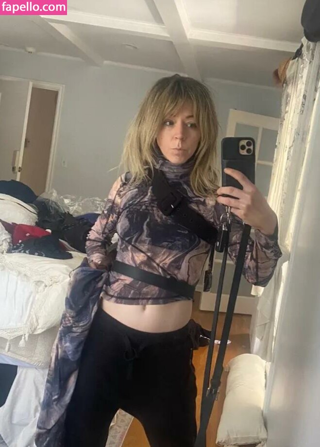 Lindsey Stirling leaked nude photo #0161 (Lindsey Stirling / abbysiscoprinus / lindseystirling)