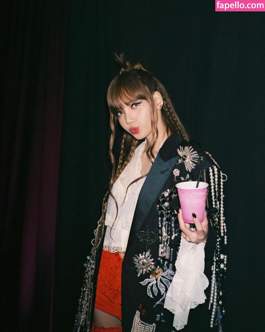 Lisa leaked nude photo #0077 (Lisa / Blackpink / lalalalisa_m / lisaamane)