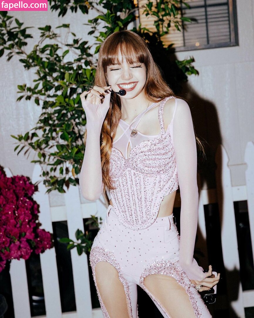 Lisa leaked nude photo #0085 (Lisa / Blackpink / lalalalisa_m / lisaamane)